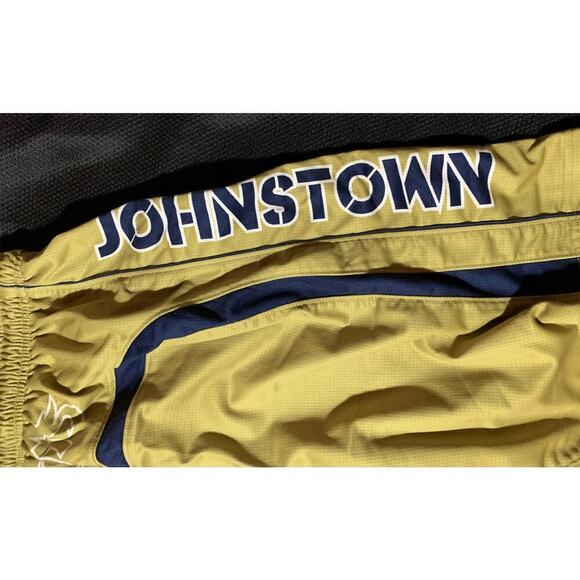 UPJ LAX Mountain Cats PITT-Johnstown PA PRO Basketball Ladies Womens Shorts Sz L - Picture 9 of 14